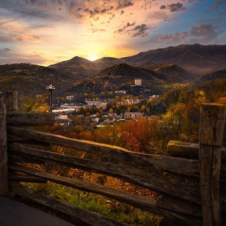 Wilderness Lodge, Hot Tub, Game Room, Pool Access, 1089 Free Tickets Each Paid Day, Dollywood And M Sevierville Exteriér fotografie