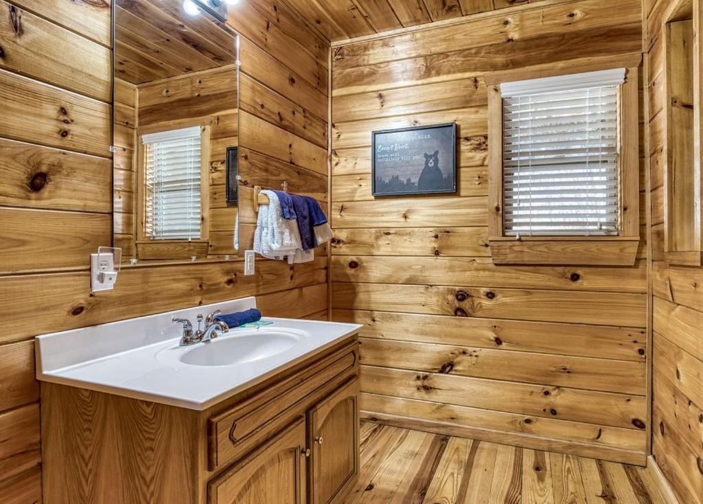 Wilderness Lodge, Hot Tub, Game Room, Pool Access, 1089 Free Tickets Each Paid Day, Dollywood And M Sevierville Exteriér fotografie