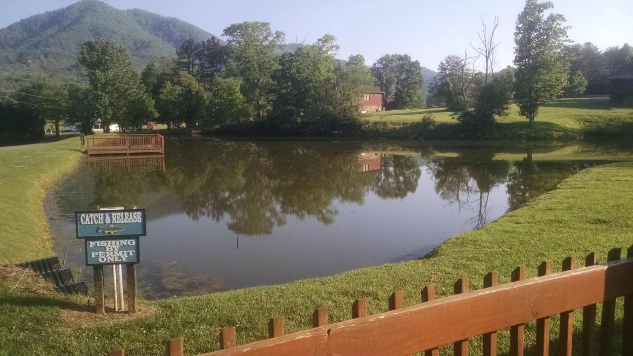 Wilderness Lodge, Hot Tub, Game Room, Pool Access, 1089 Free Tickets Each Paid Day, Dollywood And M Sevierville Exteriér fotografie