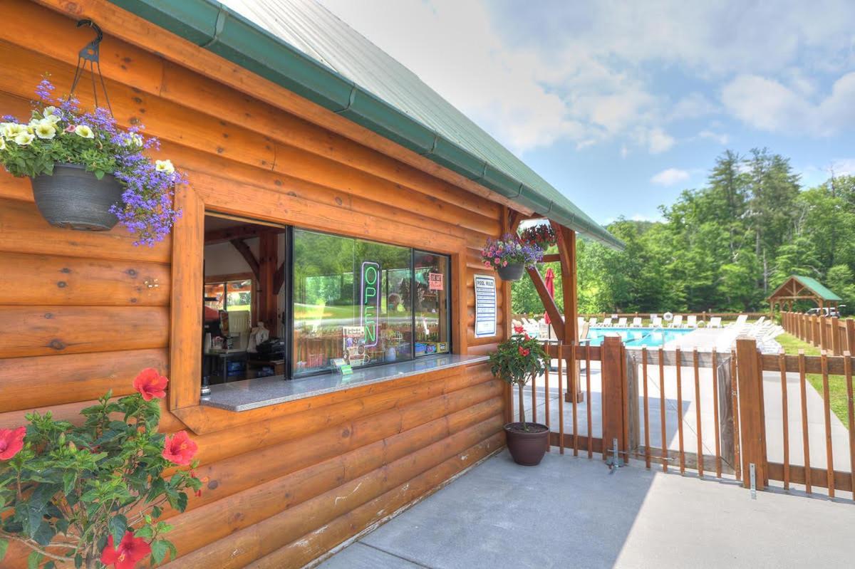 Wilderness Lodge, Hot Tub, Game Room, Pool Access, 1089 Free Tickets Each Paid Day, Dollywood And M Sevierville Exteriér fotografie